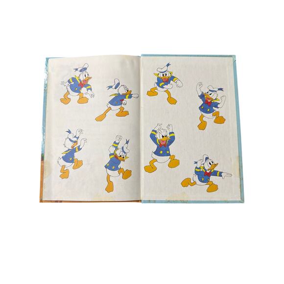 Disney's Donald Duck's Tallest Tale Wonderful World of Reading Hardcover Book - Picture 10 of 10